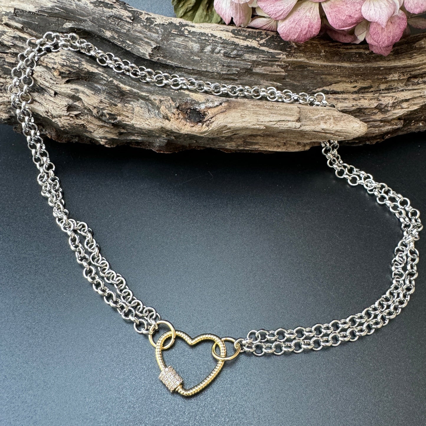 Gen Z Small Gold Heart Halsband