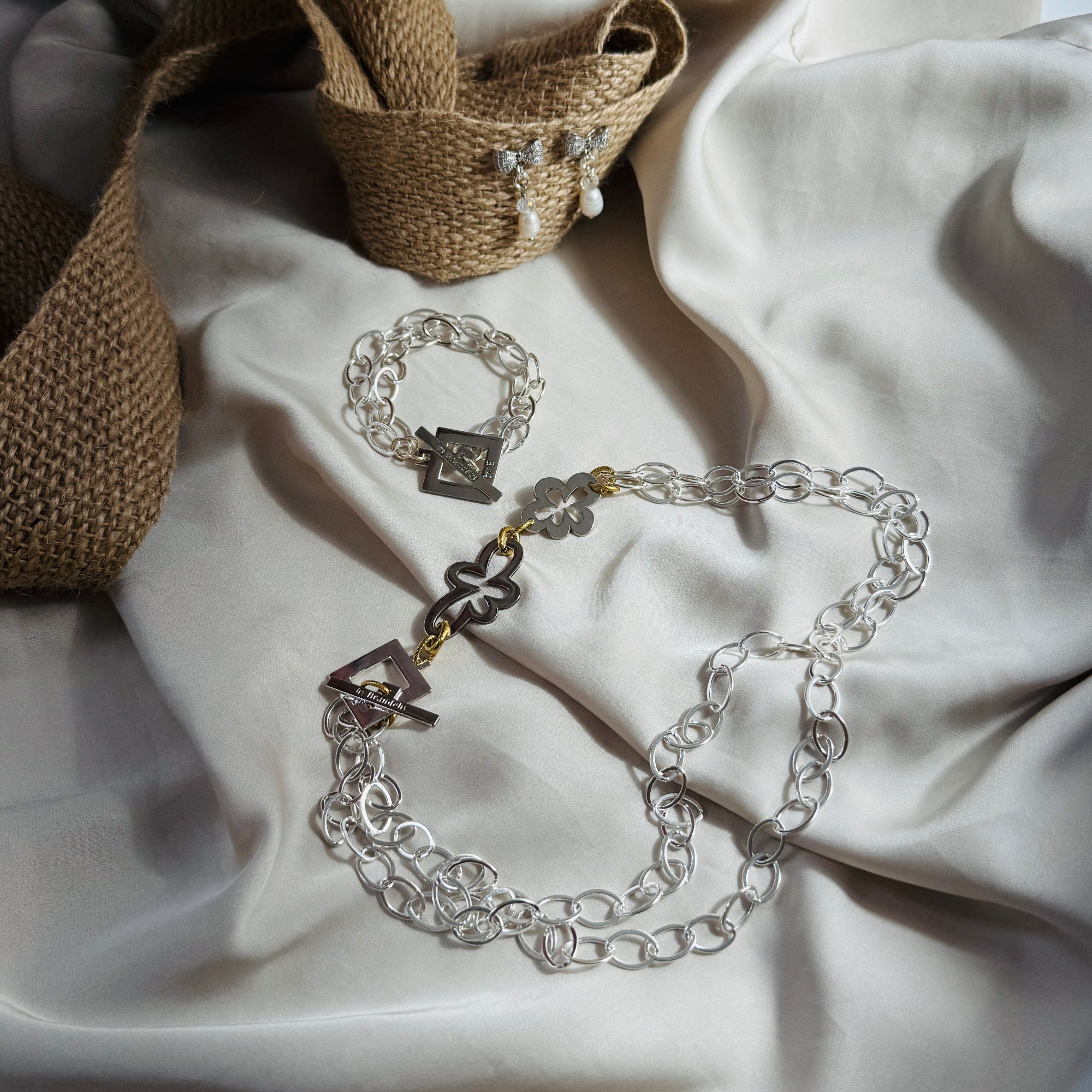 Halsband Sterling Silver 18K Guldpläterat - Flexibel Blomkedja - 57-84cm - Silver Guld
