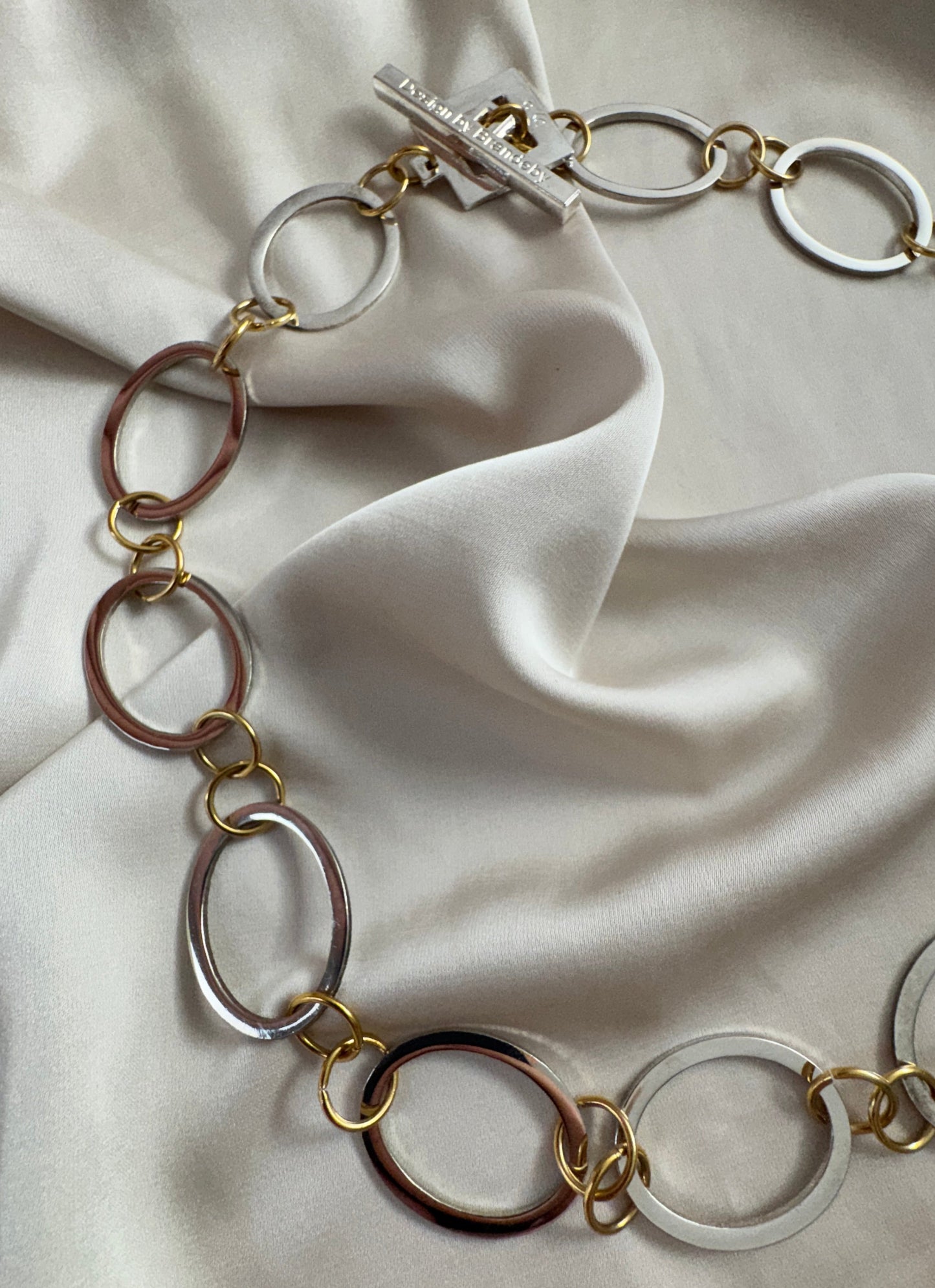 Halsband Silver 18K Guldpläterat - Cirkelkedja - 55cm - Silver Guld - design by brandeby