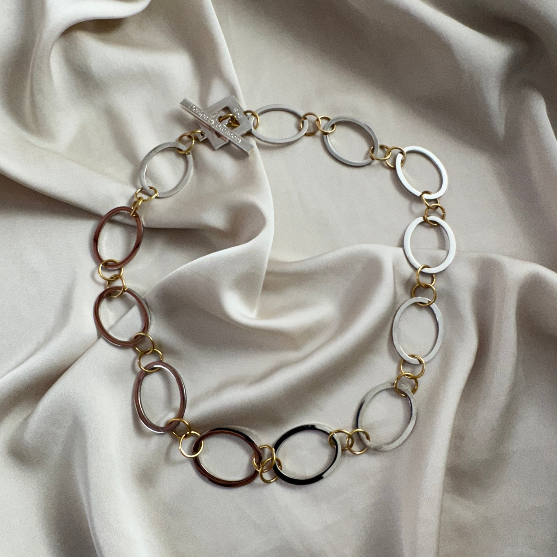 Halsband Silver 18K Guldpläterat - Cirkelkedja - 55cm - Silver Guld - design by brandeby