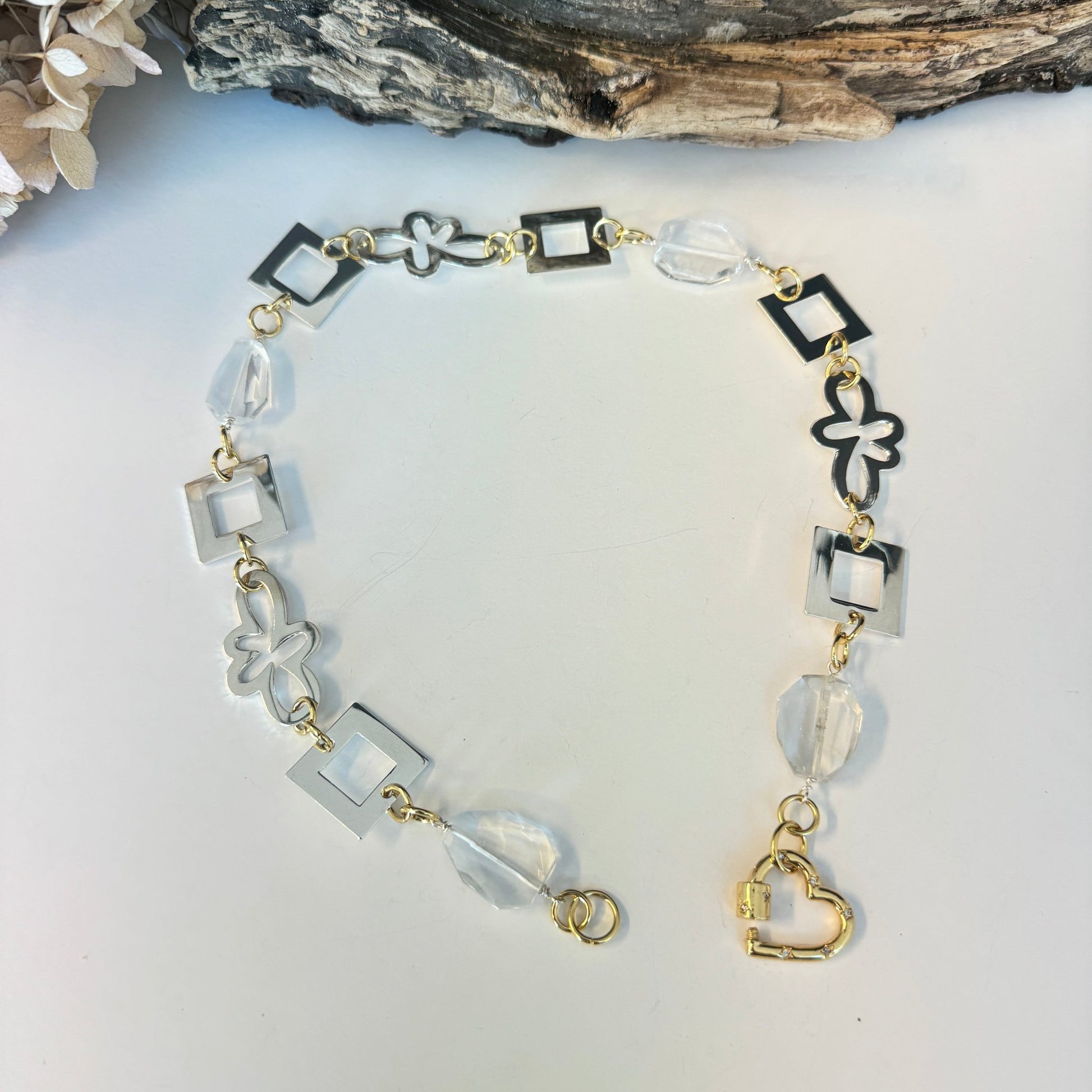 Quartz Heart Halsband - Design by Brandeby