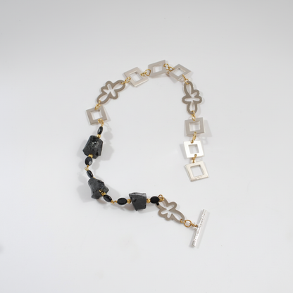 Dream of Obsidian Halsband - Elegance 1