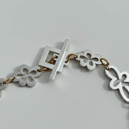 Gold Dream Flower Halsband - Design by Brandeby