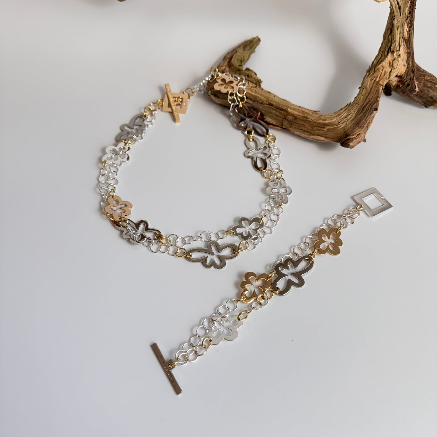 här ser ni halsband och armband tillsammans 