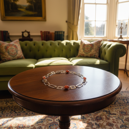 Luxery Orange Halsband - Engelsk miljö