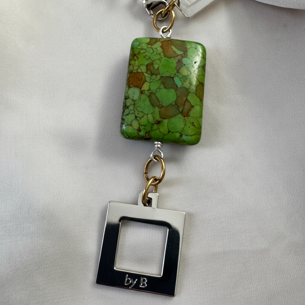 Luxury Green Turkos Halsband - Elegance Närbild