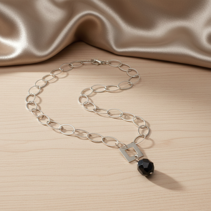 Luxury Wood and Silk Necklace - Curved