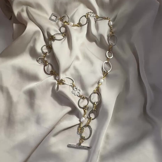 Lady Gold Pearl Halsband - Äkta Pärlor & 18k Guld | Design by Brandeby