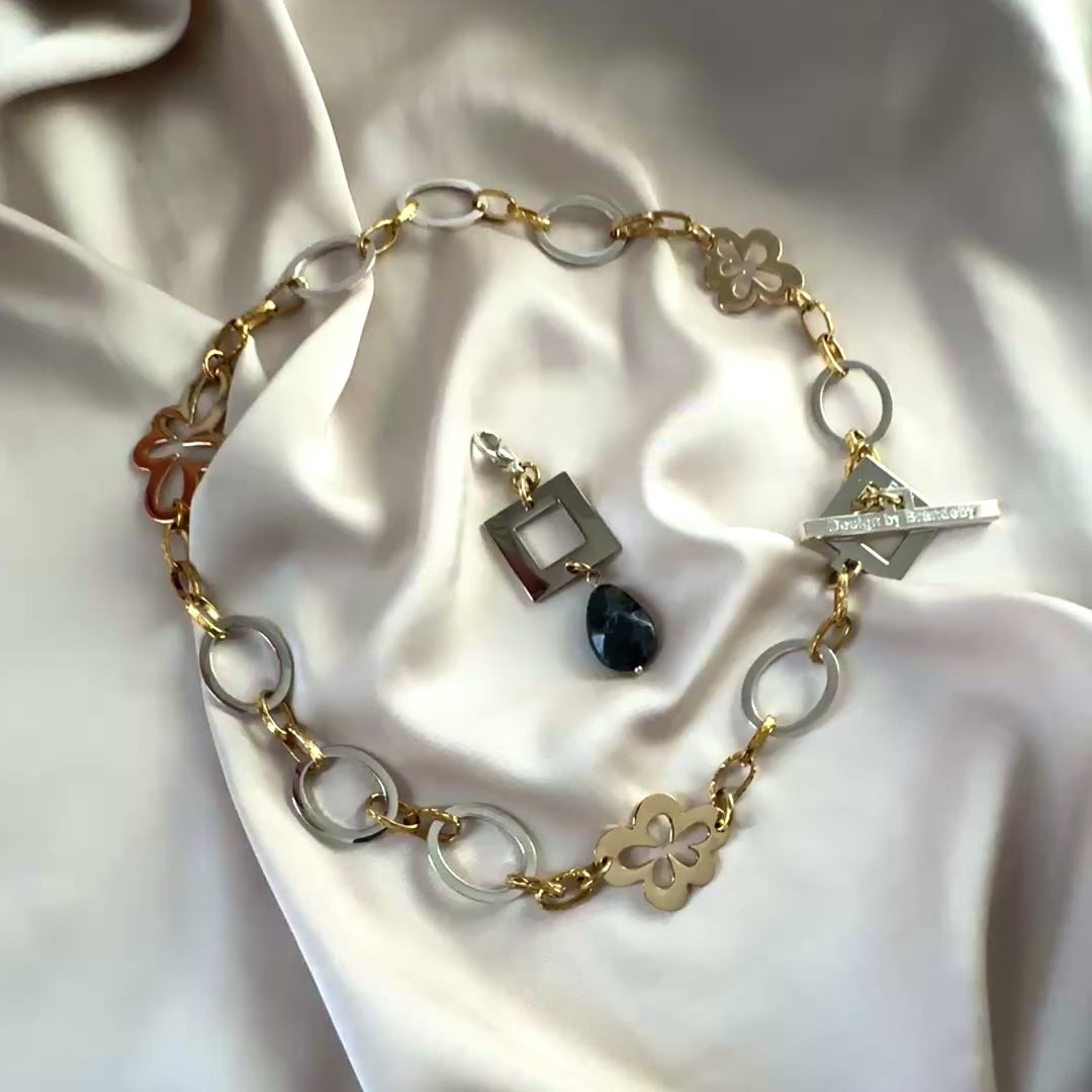 video på Halsband Labradorit Sterling Silver 18K Guld - 50cm - Blå Grön - design by brandeby