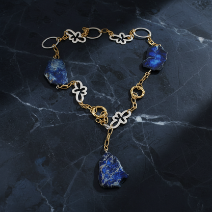 Royal Blue Halsband - Mörk lyxmiljö