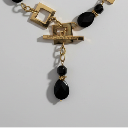 Shadow of Gold Halsband - Design by Brandeby